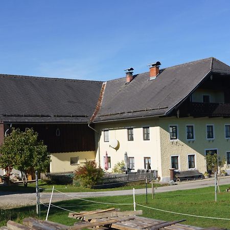 Private Farmhouse Escape - Ideal For Up To 8 Guests Seeham Екстериор снимка