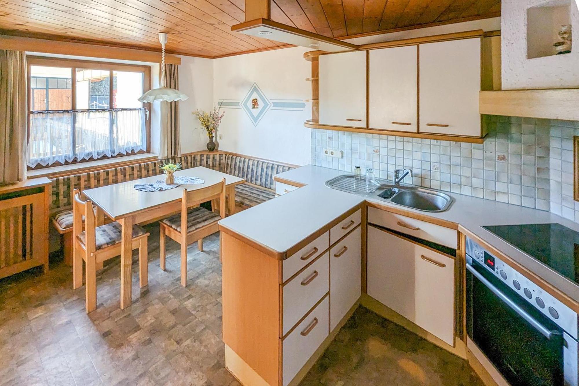 Private Farmhouse Escape - Ideal For Up To 8 Guests Seeham Екстериор снимка